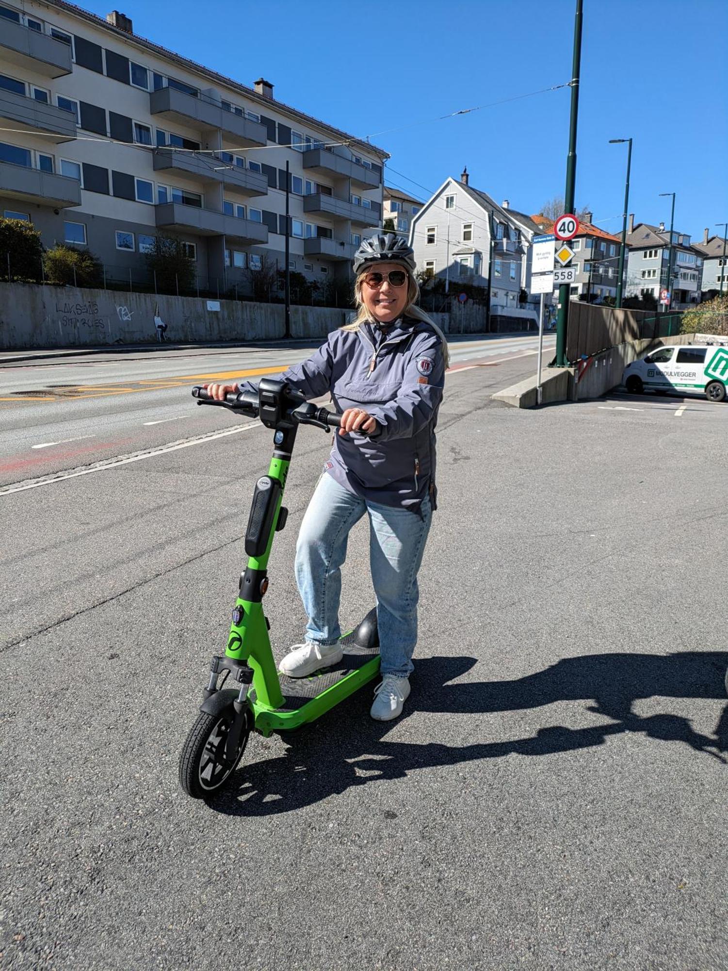 Meget Hjemmekoseligisentraltinyoppusset Leilighet Bergen Bagian luar foto
